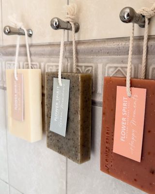 Naše XXL mýdla si budete chtít dopřát každý den! 🥰 Jsou vyráběná z těch nejkvalitnějších přírodních surovin, s vůněmi...