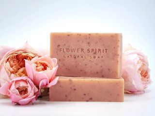 Jedno z Vašich nejoblíbenějších mýdel je rozhodně English Rose. 🌹Tohle mýdlo jsme vytvořili pro suchou a citlivou pleť,...